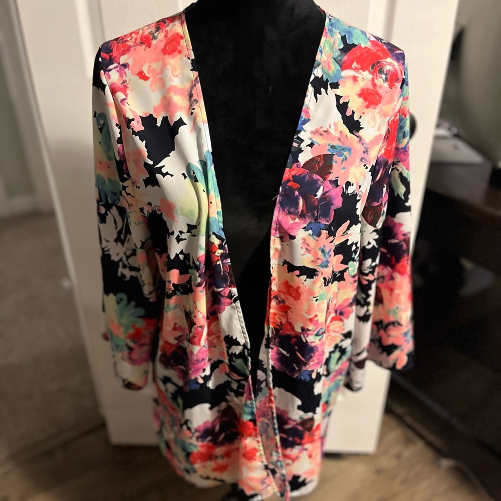 Floral kimono